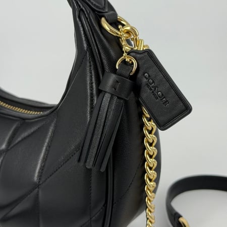حقيبة كوتش ميني كارمن فوري | Coach Carmen Mini Crossbody Bag With Quilting