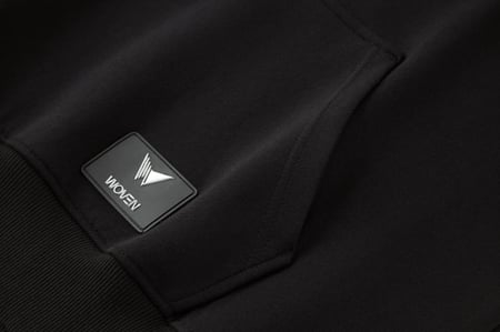 هودي بأكمام قابلة للفك والتركيب