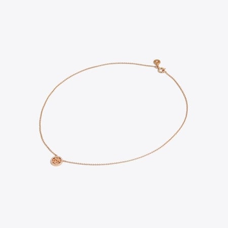 سلسال Tory Burch