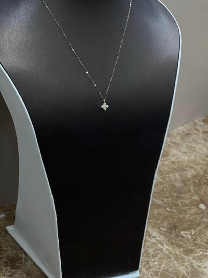 باقة الحب مع ذهب