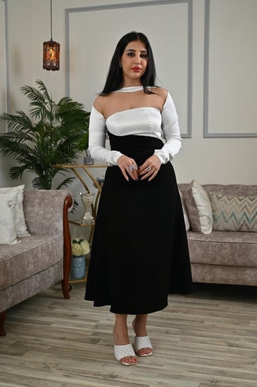 فستان ناعم بأكمام انيقة