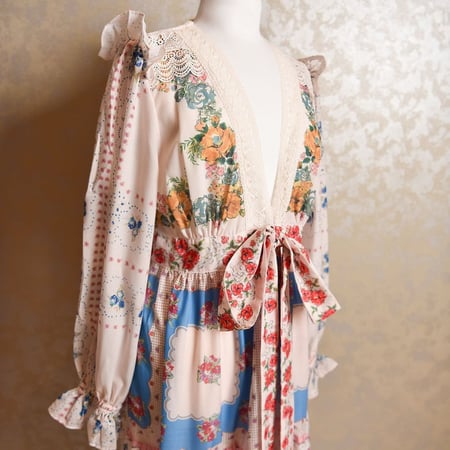 فستان فرنسي