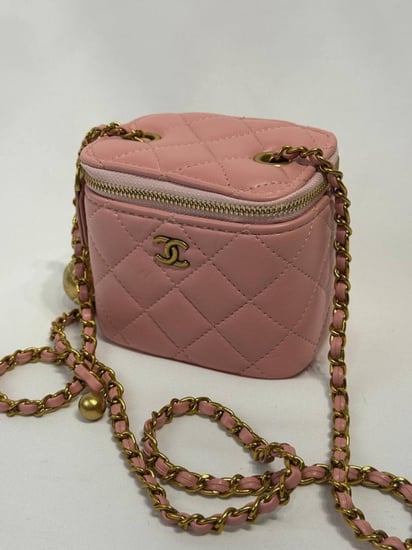 شنطة شانيل ميني وردي