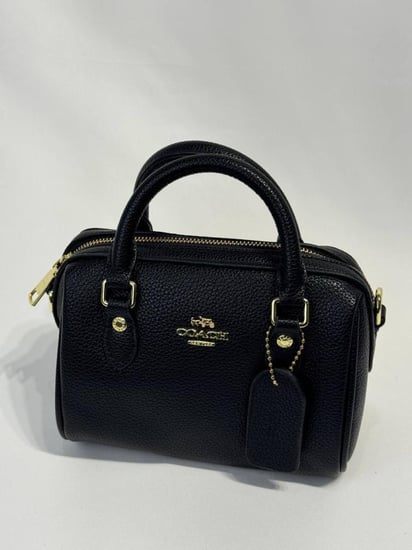 شنطة كوتش أسود