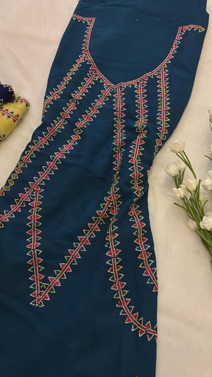 كشميري متروس كرستال قدام وورا