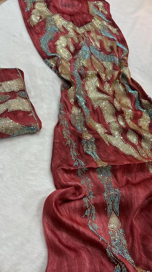 حرير يوريو كرستال امام وخلف مع السروال