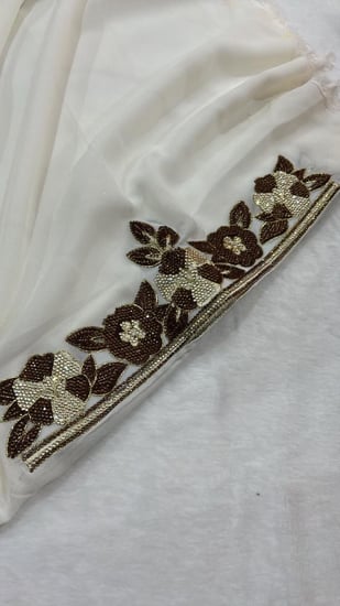 شيفون مطرز ومتروس كرستال (بدون بطانه)