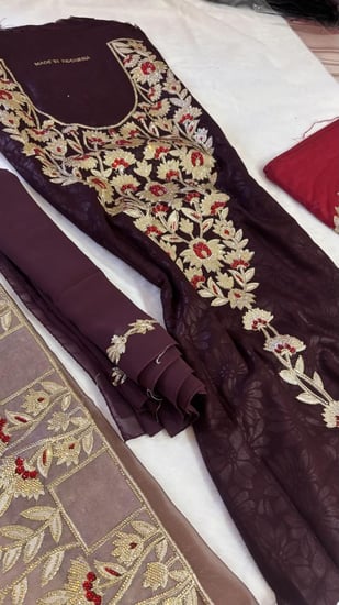 كشميري جاكار متروس كرستال موديل الحافه مع الشيله