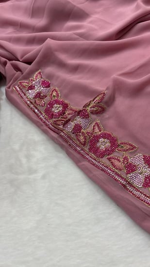 شيفون مطرز ومتروس كرستال (بدون بطانه)