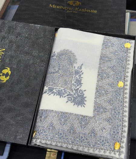 شال كشميري ميرينو مطرز عريض D1صوف طبيعي 70٪