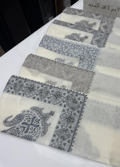 شال كشميري مطرز نقشة عريضة ملكي 1