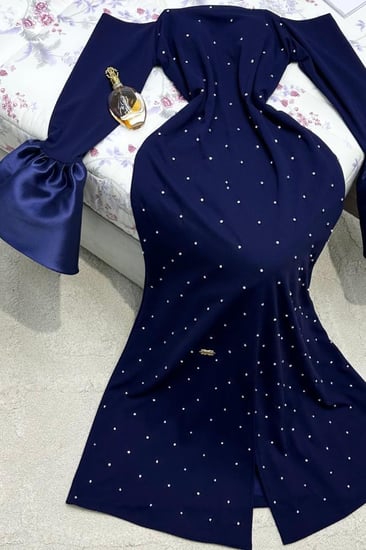 فساتين مناسبات فساتين زواج فساتين افراح فساتين ملكه فساتين ملكه فساتين