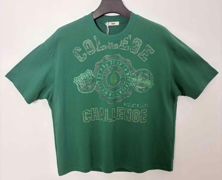 COLLEGE T-shirt