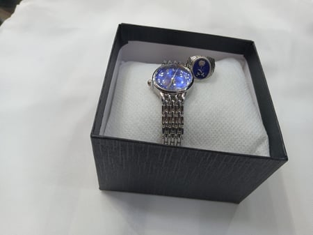 طقم ساعة أطفال