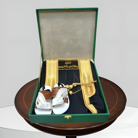 بوكس ملكي فاخر - طقم هدية أطفال