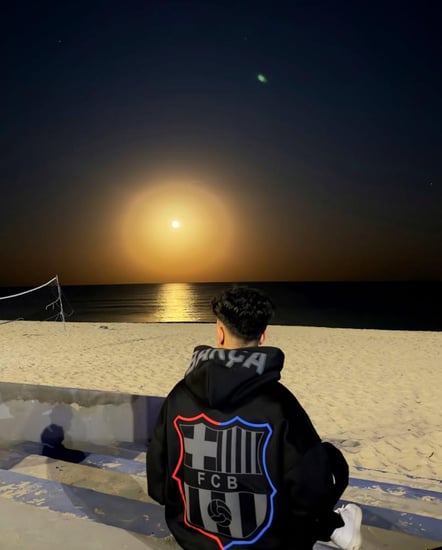 بلوفر برشلونه