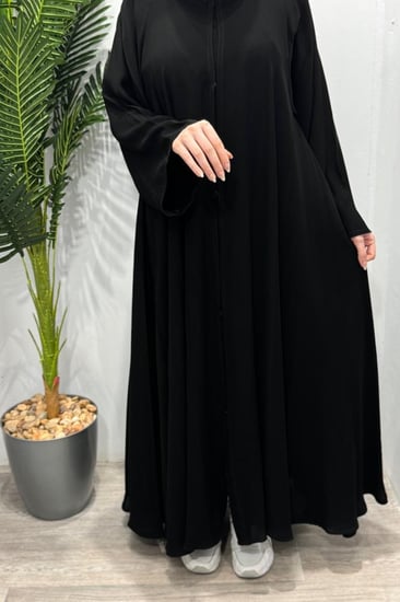 عبايه ساده خامة مريحة ولمسة راقية