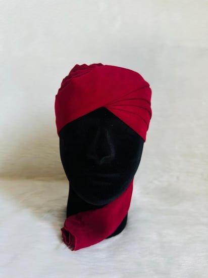 عمة شبابية سادة