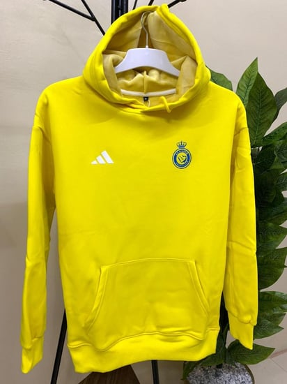 بلوفر النصر الاصفر