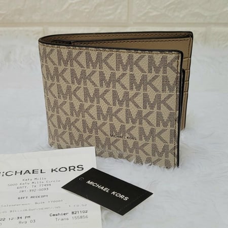 محفظة مايكل كورس Michael Kors Cooper 3 in 1 Billfold wallet