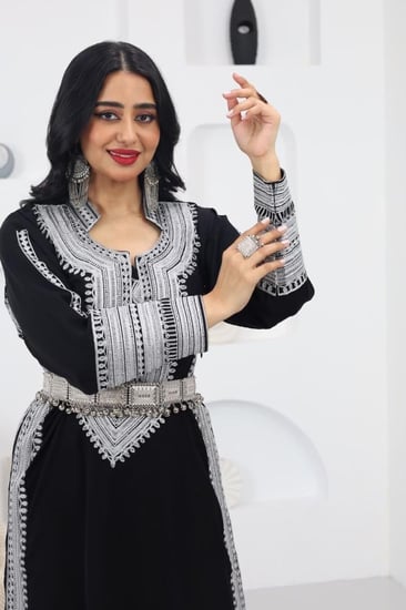 طقم الملكه جلابية وسروال