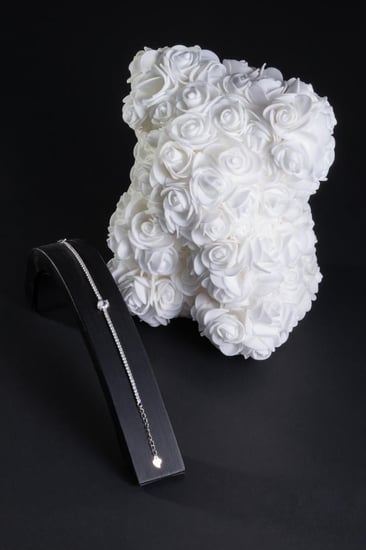 اسورة فضة عيار S925 (فصوص زيركون بيضاء مع فص ابيض)