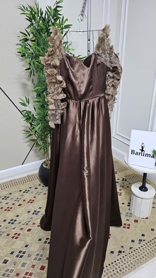 فستان سهره موكا موس مطرز ورد ليزر بارز