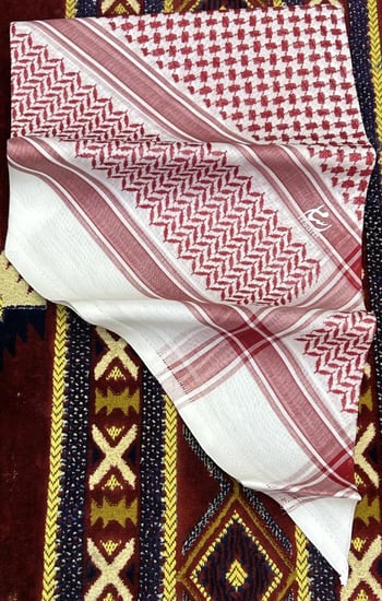 شماغ انجليزي اصلي