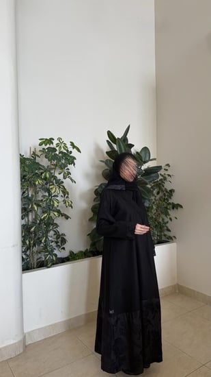 عبايه العنود