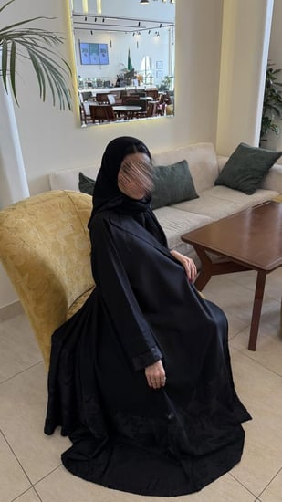 عبايه العنود