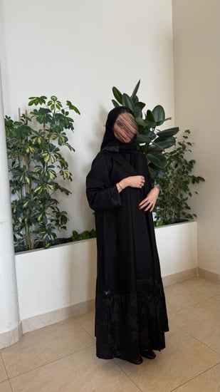 عبايه العنود