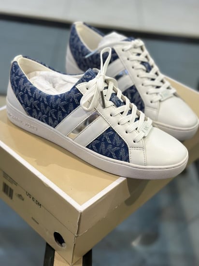 شوز مايكل كورس 6.5 us