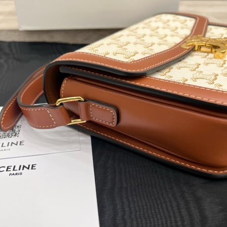 سيلين TEEN TRIOMPHE مقاس 22.5cm
