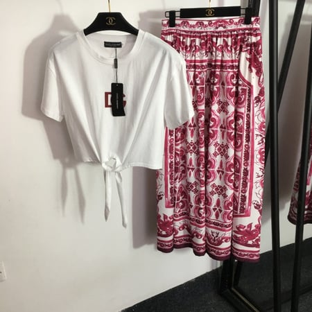 طقم D&G