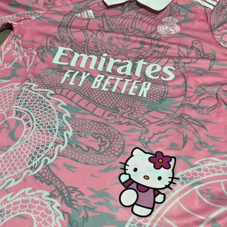 تيشيرت هيلو كيتي مدريد| Hello kitty