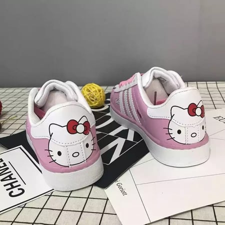 حذاء هيلو كيتي | Hello Kitty