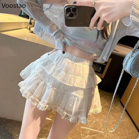 تنورة بيضاء| White skirt