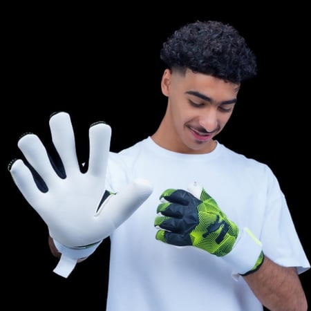 CONTROL GLOVE