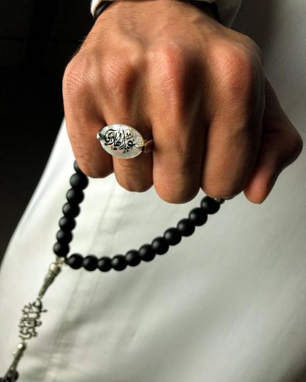 خاتم رجالي بالاسم مع صدف طبيعي فاخر