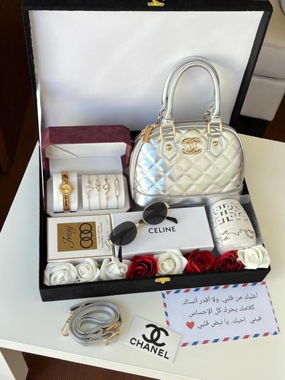هدية فاخرة نسائية منسّقة بعناية