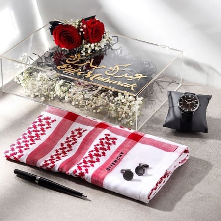 شماغ وساعه مع كبك وقلم هدية رجاليةبتنسيق جميل