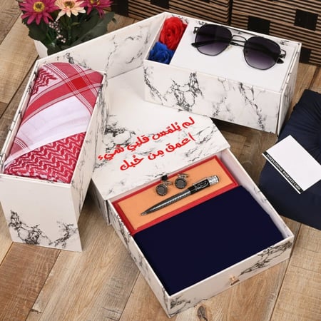 بوكس شماغ و قماش مع اكسسورات راقيه