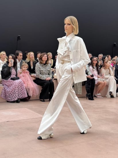 2025 جاكيت شانيل بوبلين قطني أبيض CHANEL Jacket in White Cotton Poplin