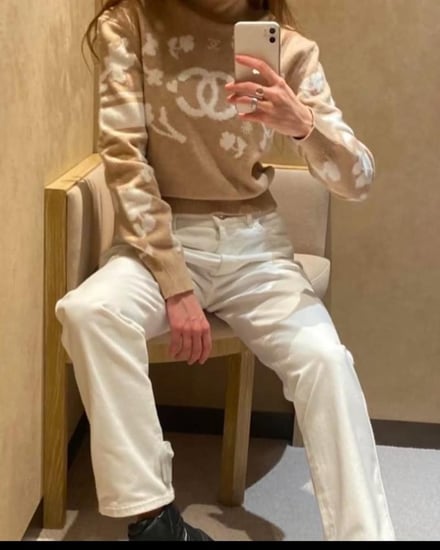 CHANEL COCO NEIGE PULLOVER كنزة شانيل صوفية بلوفر شتوي بيج بنقشات كوكو