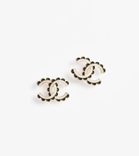 P25 chanel earrings أقراط شانيل حلق شعار cc