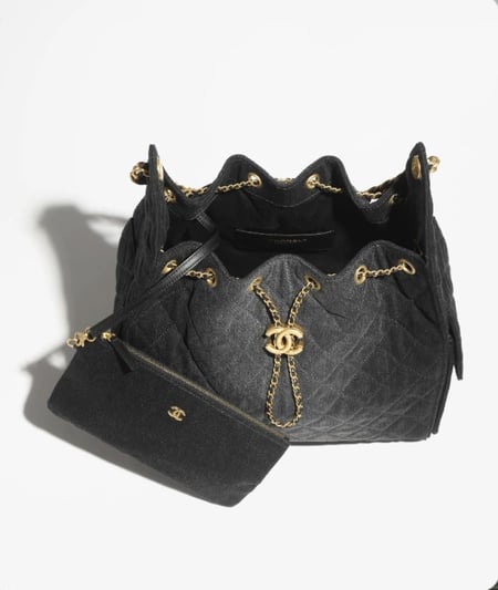 Chanel 25 Black Denim Bag  2025 حقيبة شانيل دينم  أسود  متوسطه