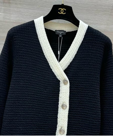 CHANEL CRUISE 2025 BLACK CARDIGAN كارديغان شانيل كروز 2025 أسود, أبيض