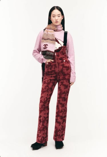 2024 كنزة شانيل صوفية بلوفر صوف وردي COCO NEIGE CHANEL PINK PULLOVER