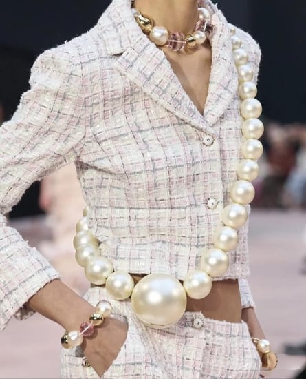 Chanel pink gray tweeted jacket 2026 جاكيت شانيل تويد قطني وردي رمادي