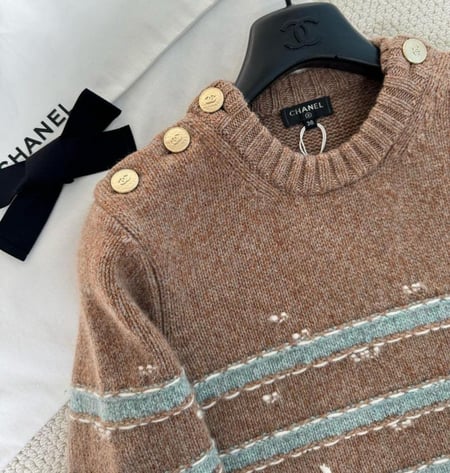 بلوفر شانيل